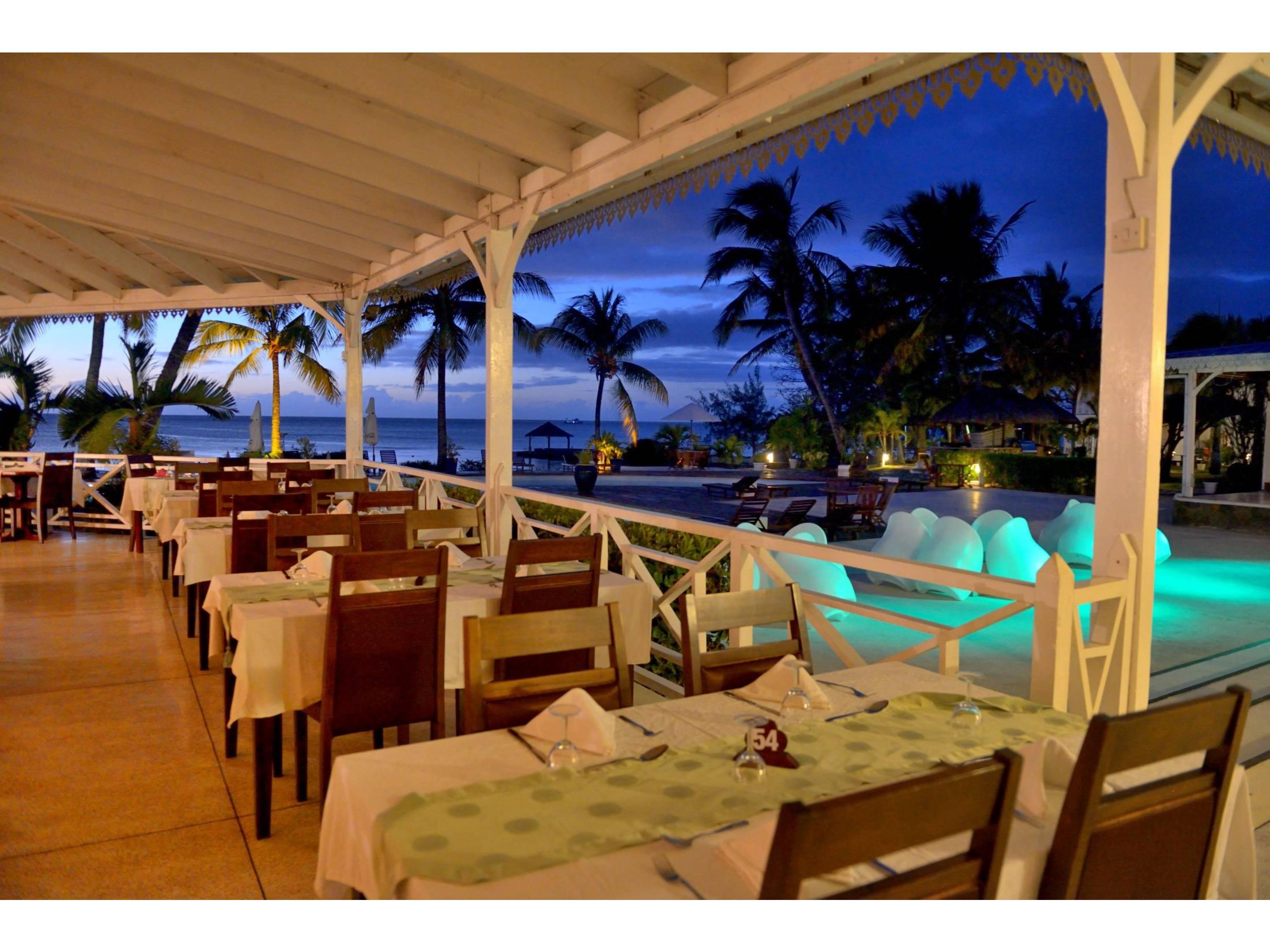 Coral Azur Choisy Resort Mont-Choisy