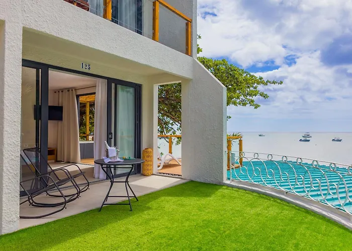 Coral Azur Beach Resort Mont Choisy